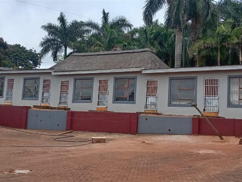 House For Sale in Sibasa Block Q - Photo 2