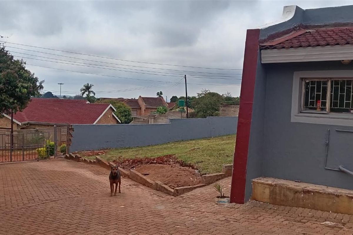House For Sale in Sibasa Block Q - Photo 5