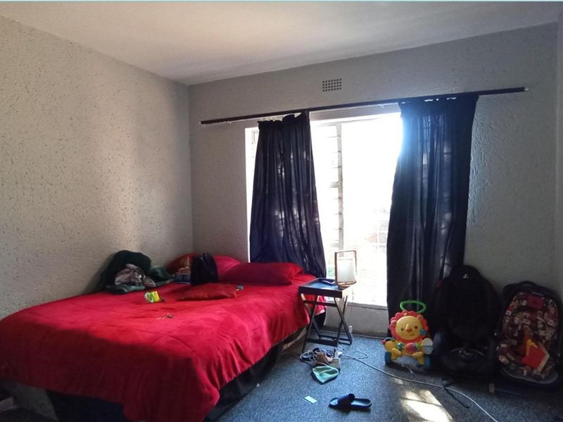 Apartment For Sale in Windsor East, Randburg 92 Squares. - Photo 7