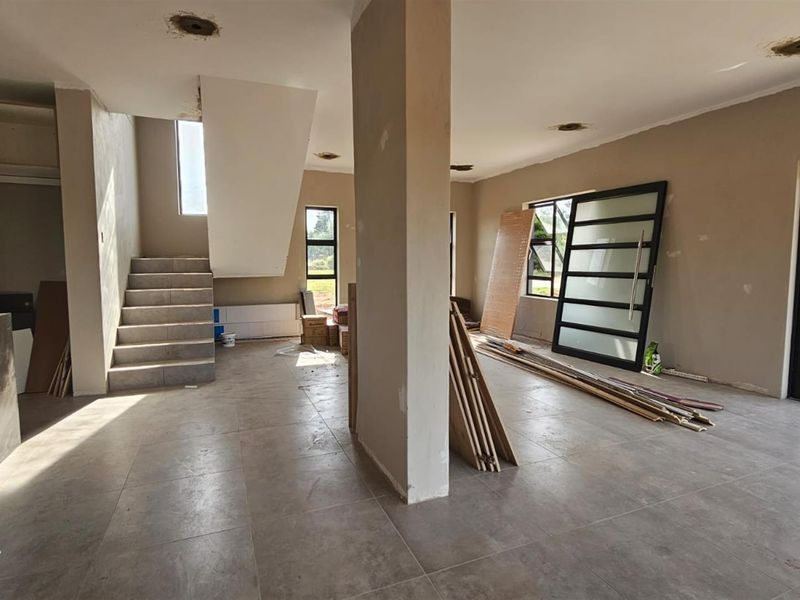 House For Sale in Eldorette, Akasia - Photo 3