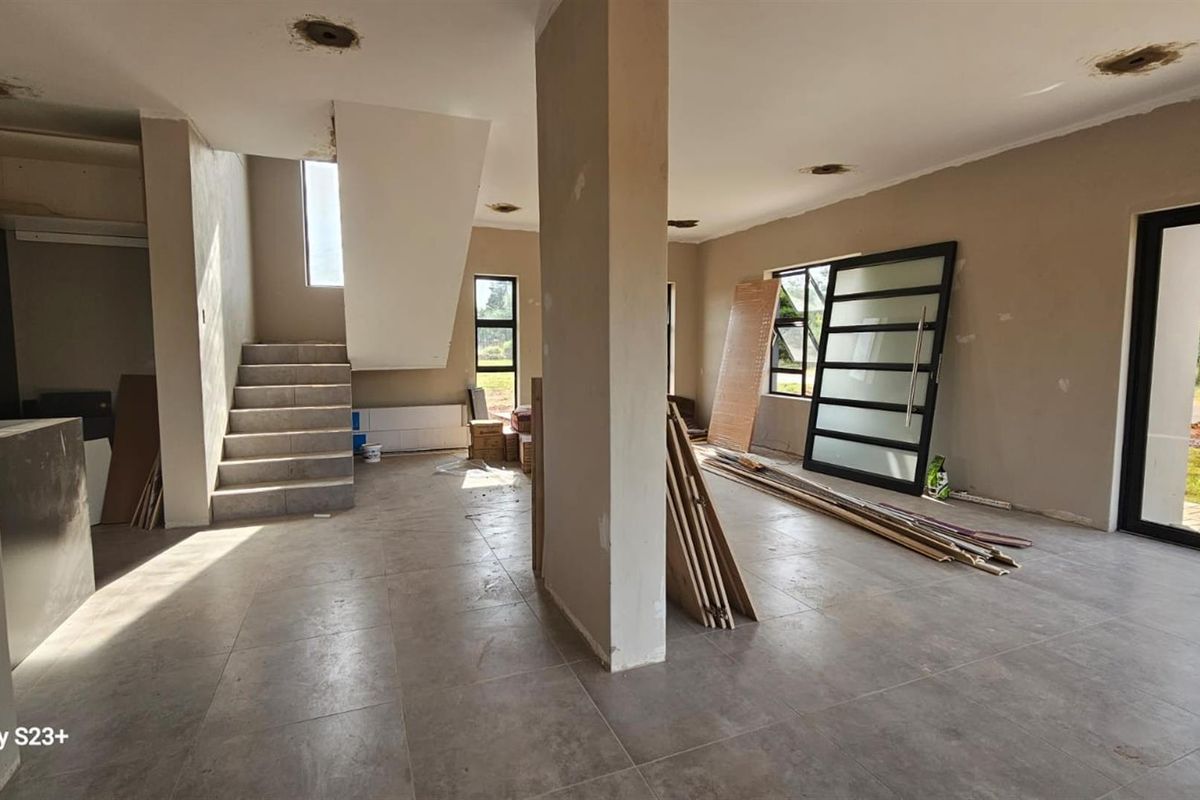 House For Sale in Eldorette, Akasia - Photo 3