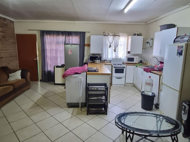 Apartment For Sale in Brits Central, Brits, North West - Photo 8