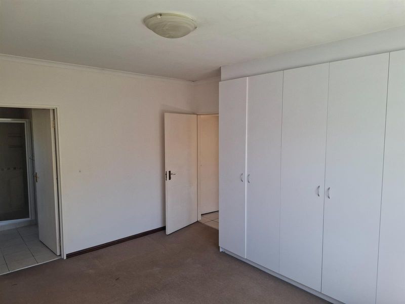 3 Bedroom House in Zonnendal, Kraaifontein. - Photo 8