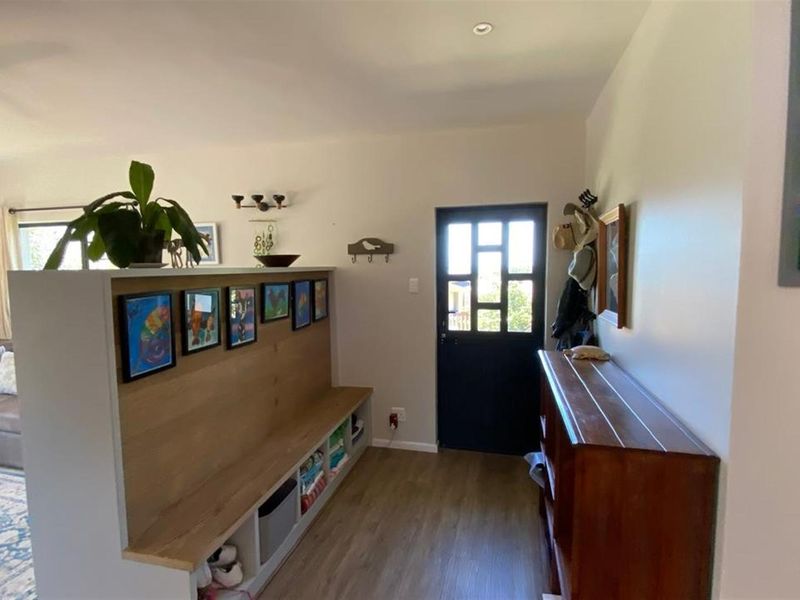 Modern, Coastal Family Home with Ocean Views in the Glen Navar Estate - Photo 4