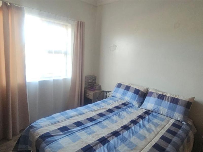 Another sole mandate proudly entrusted to EXP Realty. - Photo 5