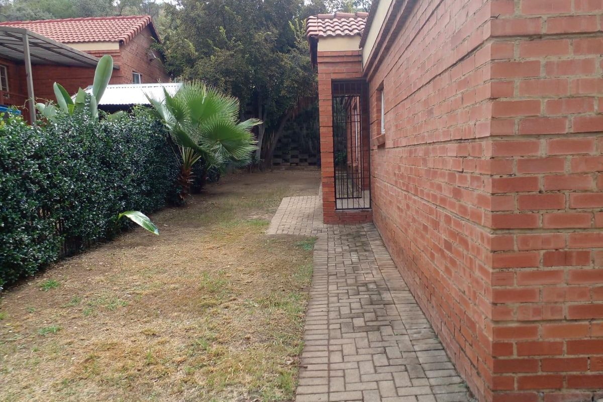 House For Sale in Elandsrand, Brits, North West - Photo 3