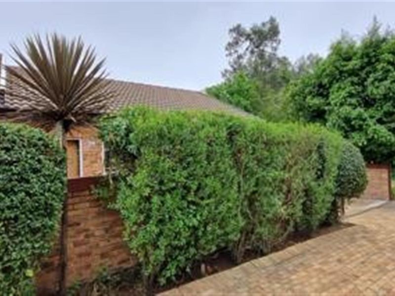 2 Bed Townhouse for Sale in Honeydew Ridge Ext 15/Price Reduced - Photo 3