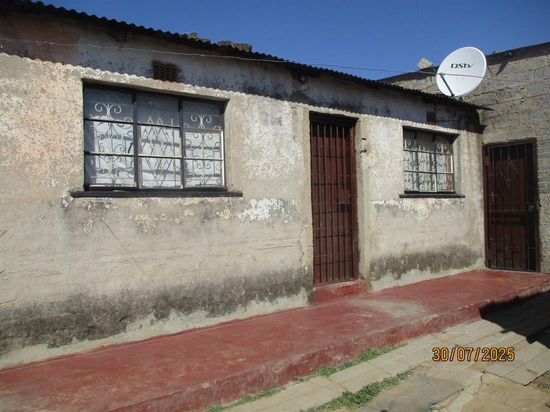 Investment property for sale in Tembisa/Price Reduced - Photo 3