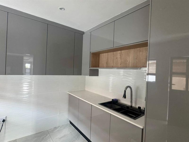 Brand-New Modern Masterpiece in Aerorand - Photo 3