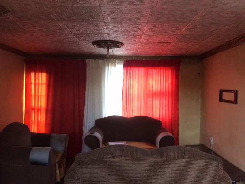 House For Sale in Kwanobuhle, Uitenhage - Photo 7