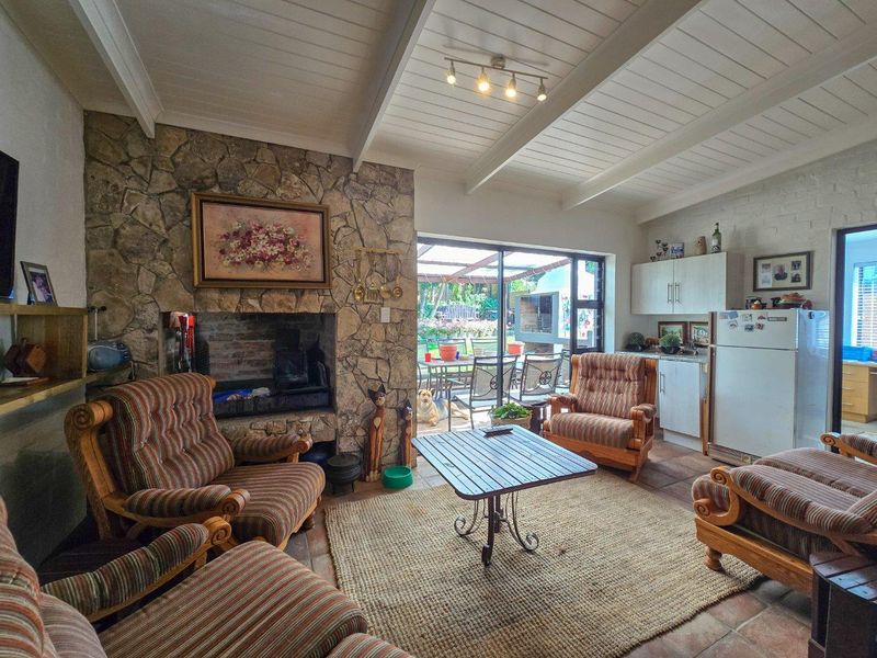 House For Sale in Stilbaai Wes, Stilbaai - Photo 10