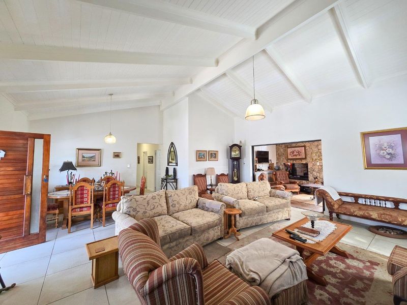 House For Sale in Stilbaai Wes, Stilbaai - Photo 9