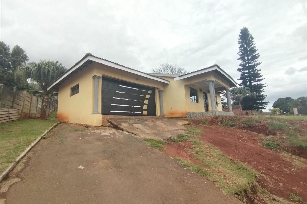 3 BEDROOM HOUSE FOR SALE IN EMPANGENI - Photo 2