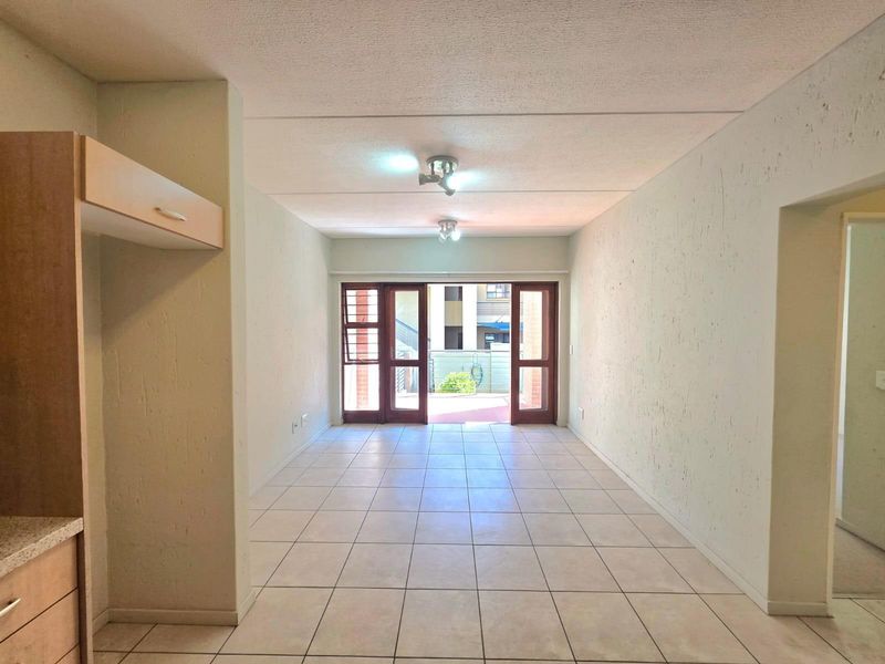 Apartment FOR SALE in Douglasdale, Fourways, Sandton - Photo 7