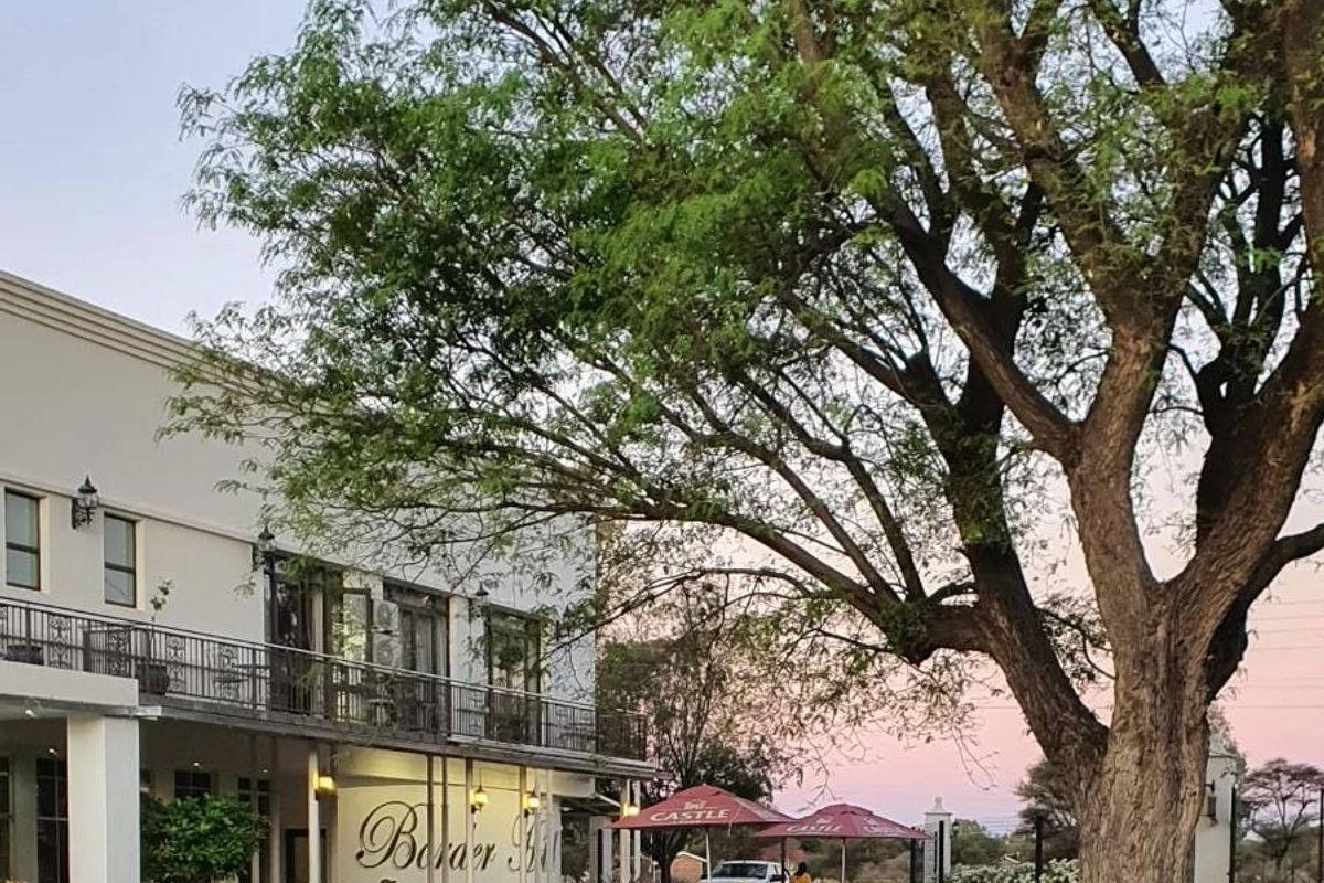 FOR SALE : BOUTIQUE HOTEL IN THE HEART OF SOUTH AFRICA’S NORTHERN CAPE - Photo 4