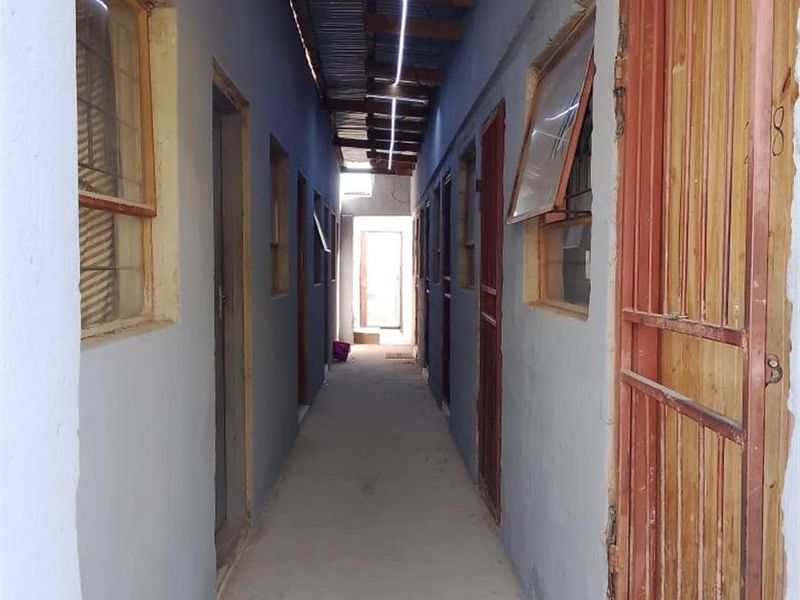47 Student Accommodation Rooms For Sale in Mankweng, Polokwane - Photo 8