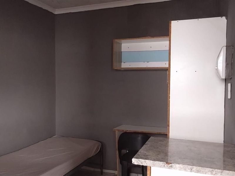 47 Student Accommodation Rooms For Sale in Mankweng, Polokwane - Photo 7