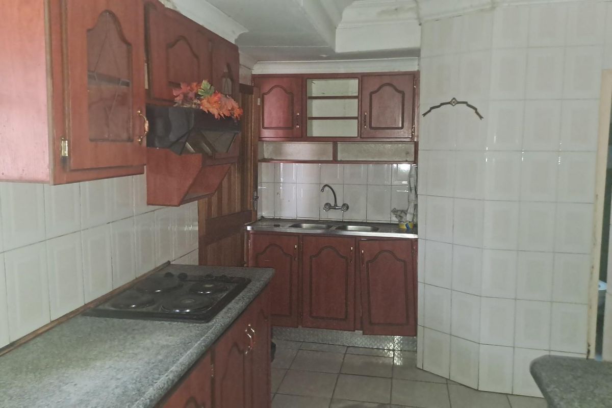 House For Sale in Homevale, Kimberley - Photo 4