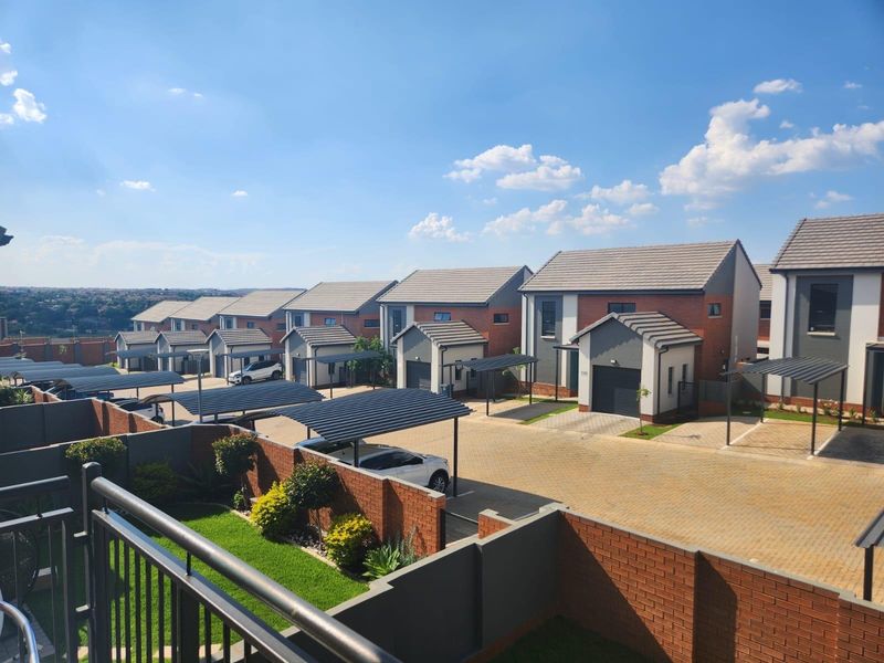 Charming 3 bedroom home for sale in Amberfield - Photo 2