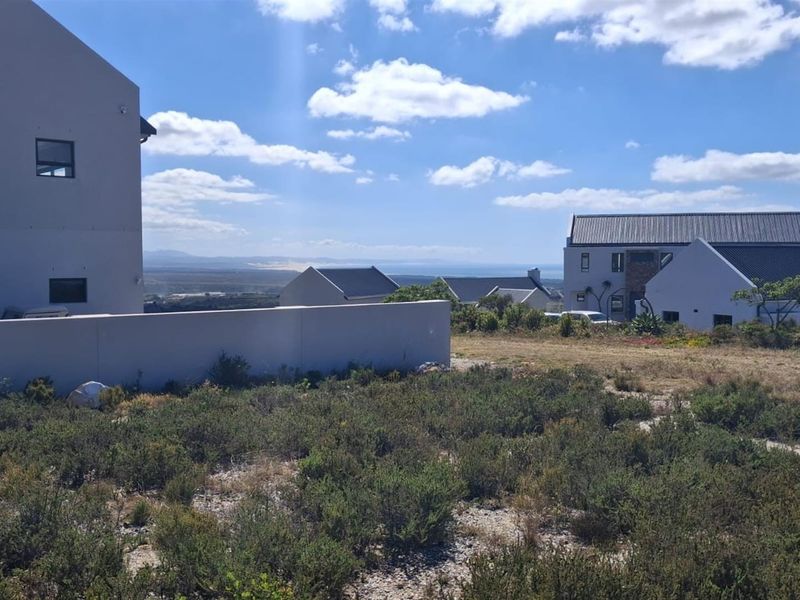 Vacant Stand in Prestigious Twin Valley Nature Estate - Photo 5