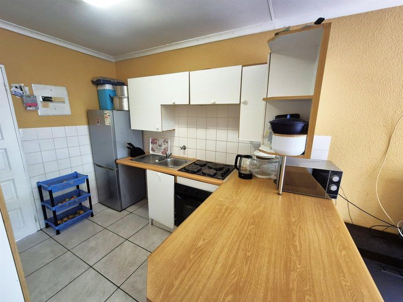 Townhouse For Sale in Douglasdale, Sandton - Photo 7