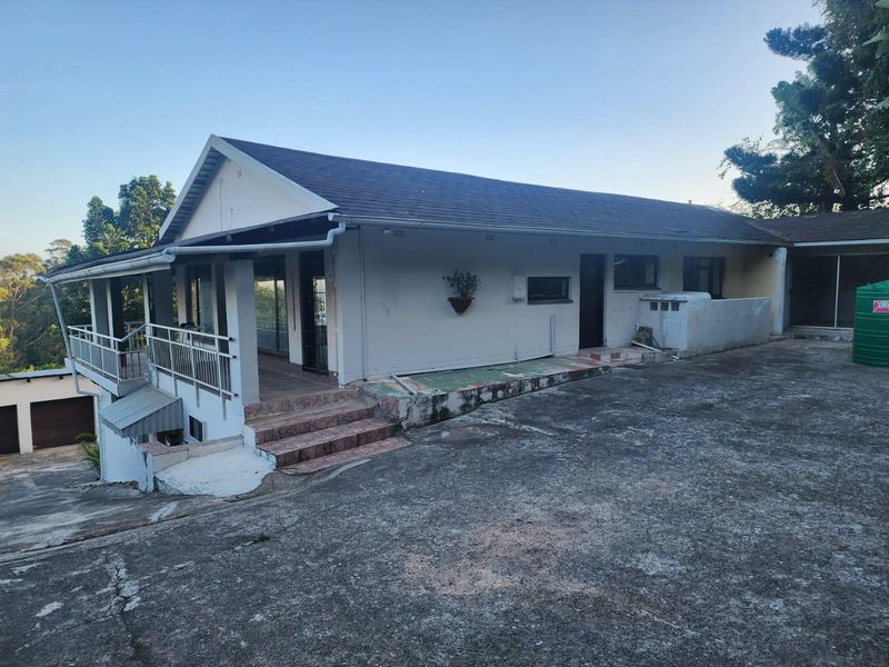 Income Generator! Spacious Home With Flatlets for Sale in Margate, KZN - Photo 10