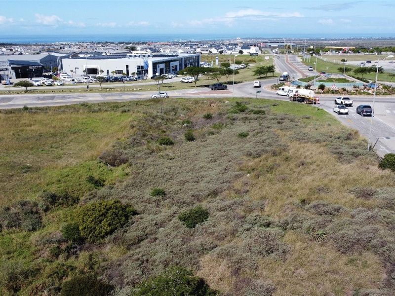Industrial Property For Sale in Fountains Estate Business Park, Jeffreys Bay - Photo 2