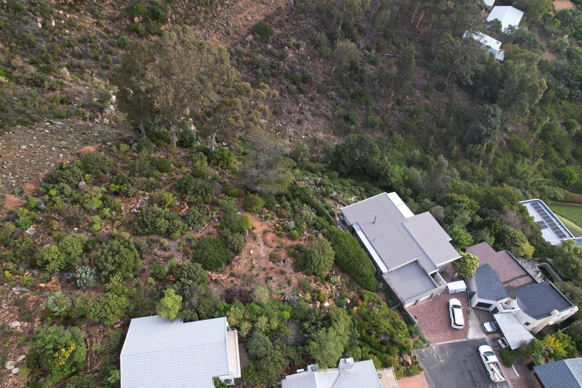 House in Mountainside, Gordons Bay - Photo 3