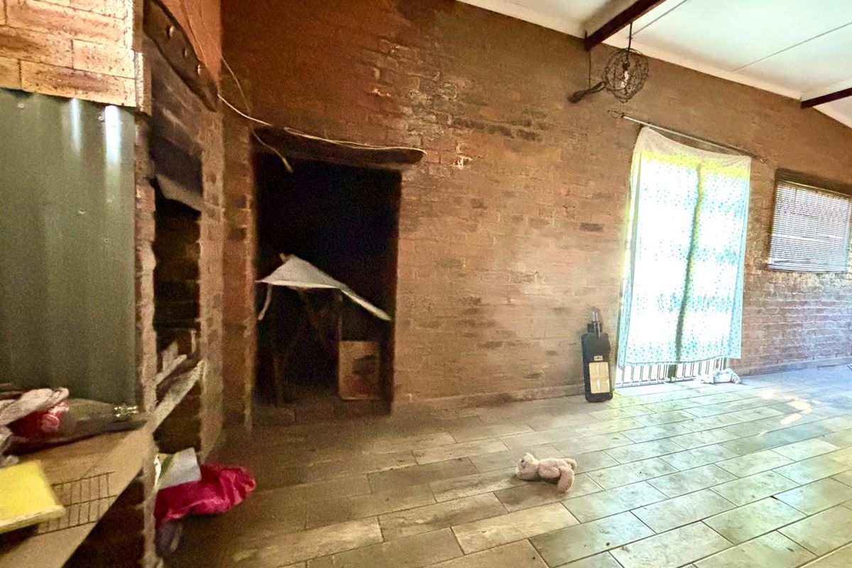 Beautiful family home for sale - Sasolburg - Photo 2