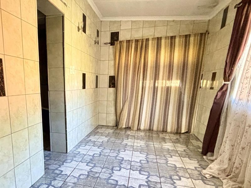 Beautiful family home for sale - Sasolburg - Photo 6