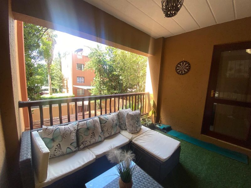 2 bed 1 bath apartment to rent - Photo 5