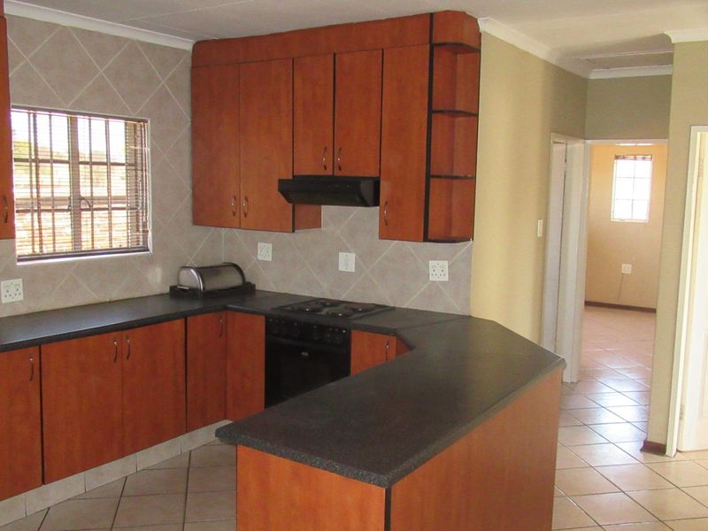 House For Sale in Dalpark, Brakpan - Photo 5