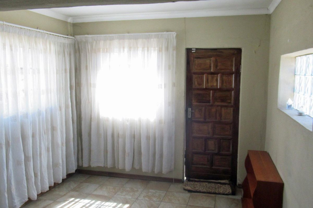 House For Sale in Dalpark, Brakpan - Photo 3