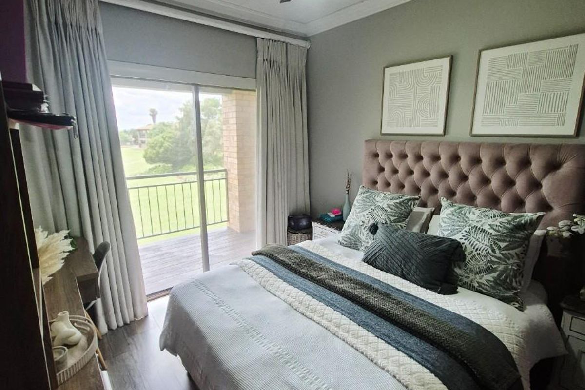 Modern Luxury in Roberts Estate - Photo 5