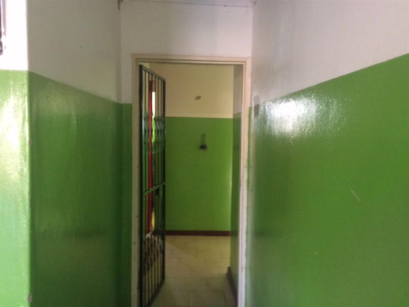 House For Sale in Kwanobuhle, Uitenhage - Photo 8