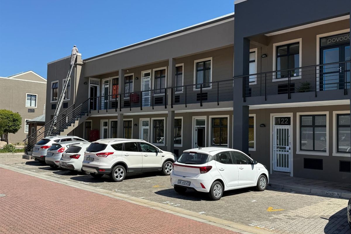 Ground Floor Office For Sale in Millennium Business Park with Signage rights - Photo 2