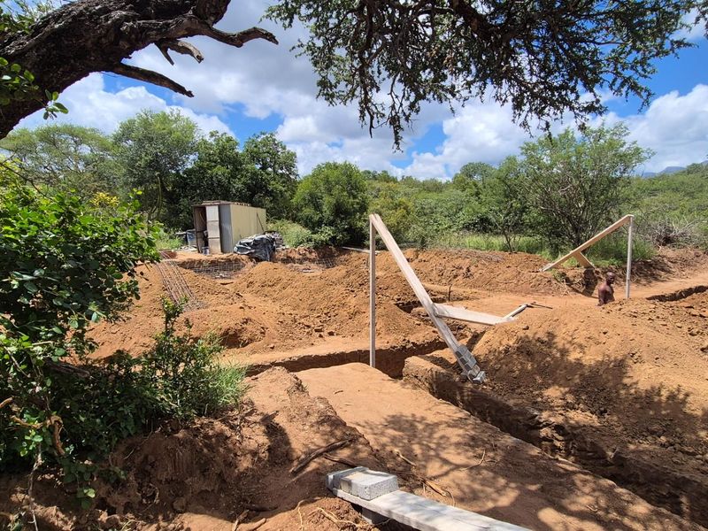 A large house under construction  on one of the best plots in Blyde Wildlife Estate, Hoedspruit - Photo 2