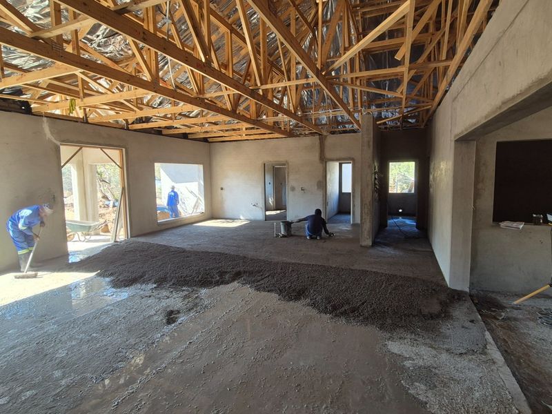 A large house under construction  on one of the best plots in Blyde Wildlife Estate, Hoedspruit - Photo 9