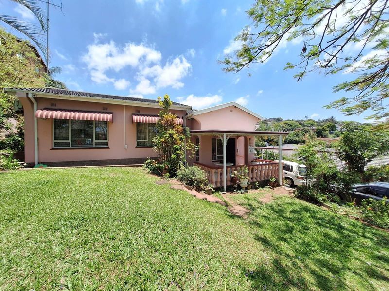 Well-Maintained 4-Bed 3-Bath Home in Stanger Heights - Photo 3