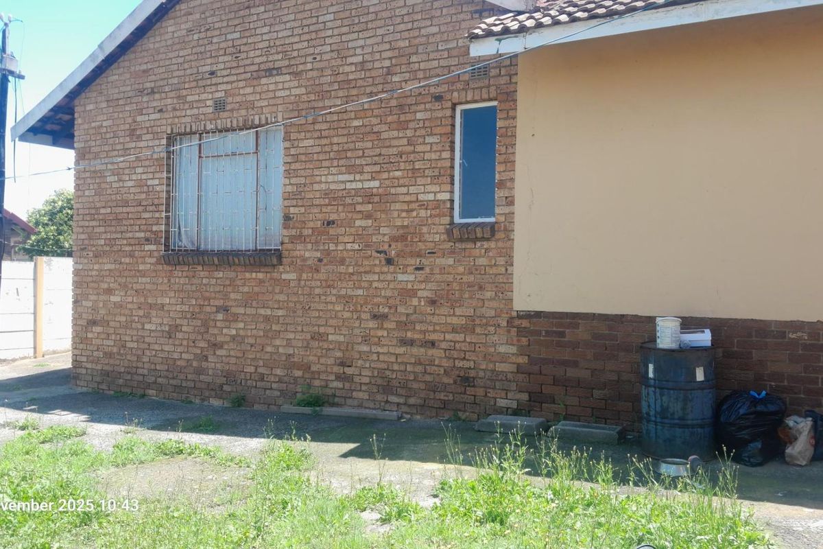 House For Sale in Tasbet Park, Witbank - Photo 4