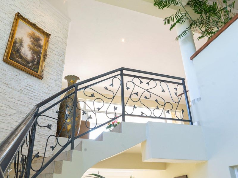 House For Sale in Ballito, KwaZulu Natal - Photo 8