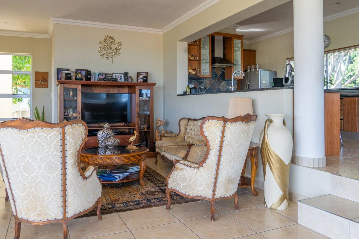 House For Sale in Ballito, KwaZulu Natal - Photo 5