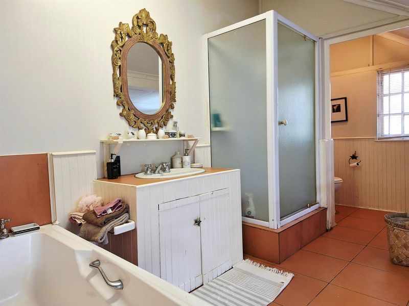 Ole World Charm - Family home with extended family/rental opportunities near the Mosque - Photo 9