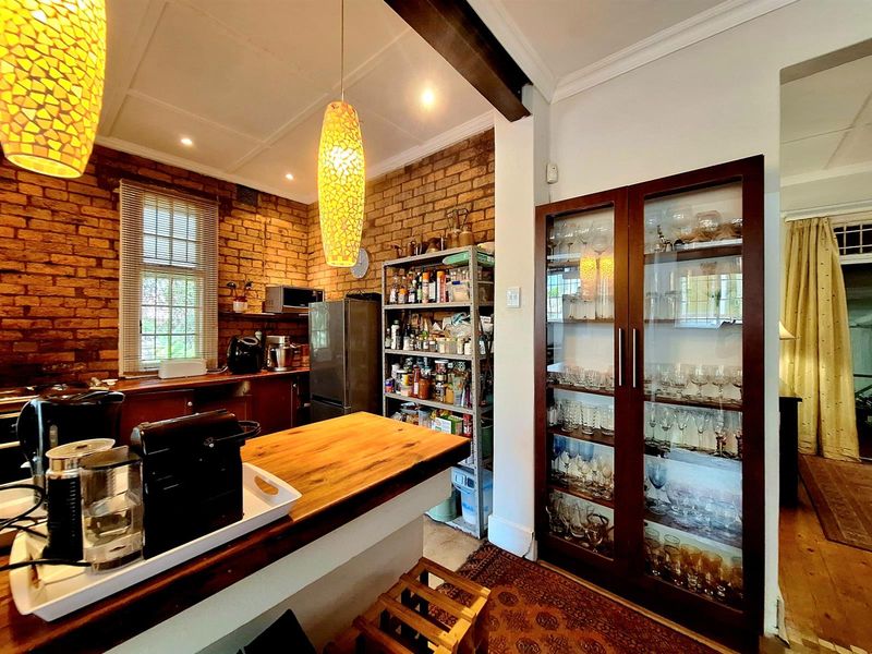 Ole World Charm - Family home with extended family/rental opportunities near the Mosque - Photo 8