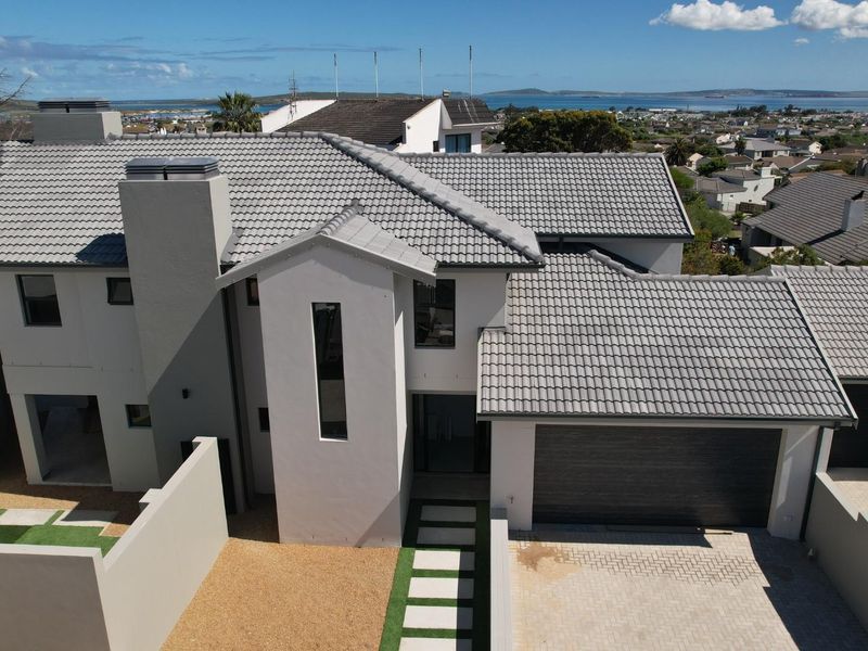 House For Sale in Country Club Langebaan Western Cape - Photo 1