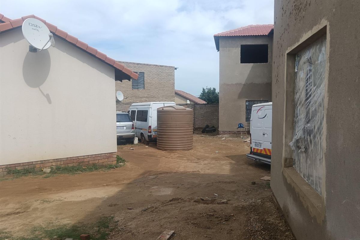 House To Rent in Cosmo City, Roodepoort - Photo 4