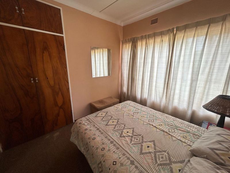 8565m2 Plot House For Sale in Barkly West - Photo 9