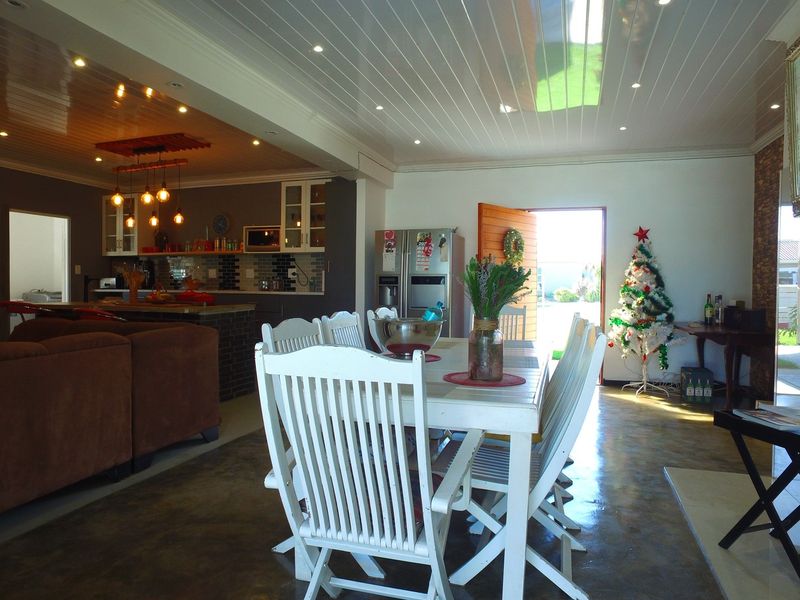 House For Sale in Franskraal, Gansbaai - Photo 8