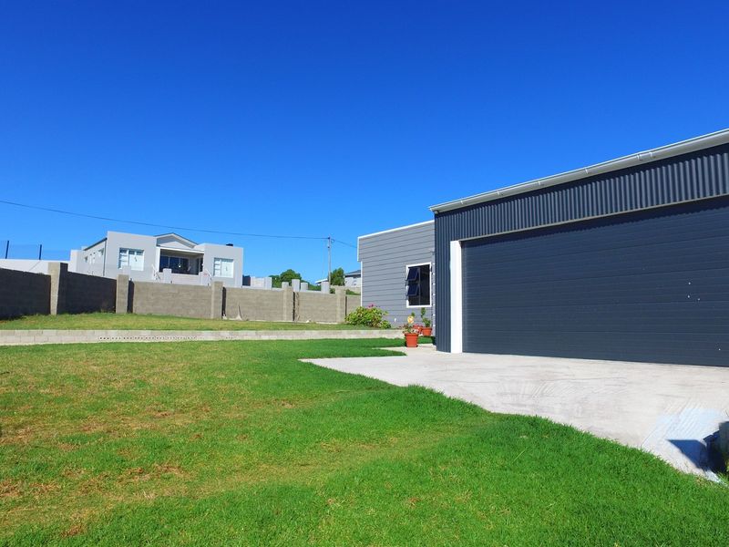 House For Sale in Franskraal, Gansbaai - Photo 4