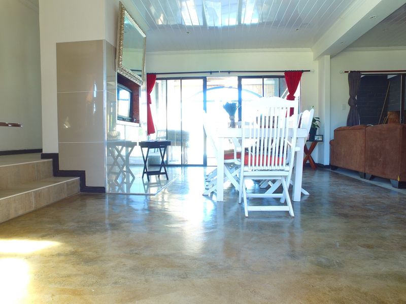 House For Sale in Franskraal, Gansbaai - Photo 5